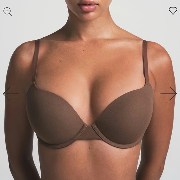 SKIMS Fits Everybody Push-Up Bra - Picture 3 of 5